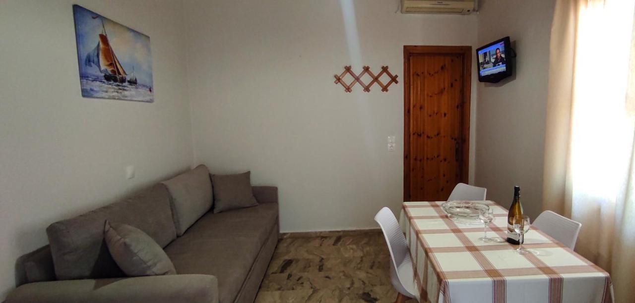 Artaki Beach Comfy Apartment Koróni Extérieur photo